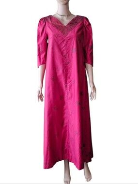 Polynesian Bazaar Vintage Lounge Maxi Dress w/ Pocket